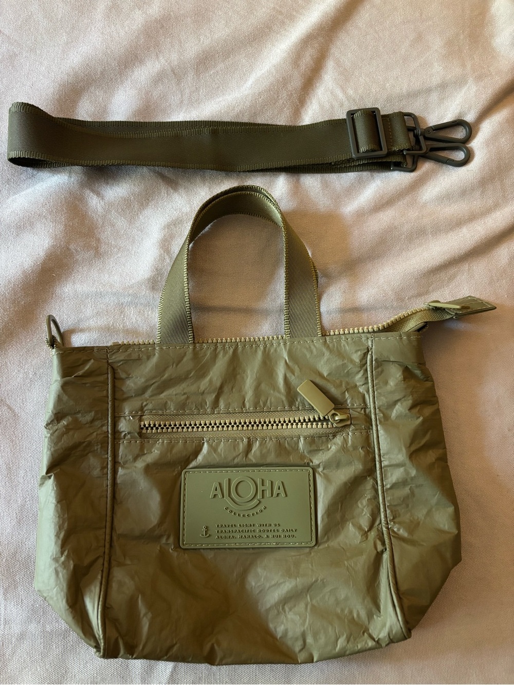 ALOHA Olive Small Tote